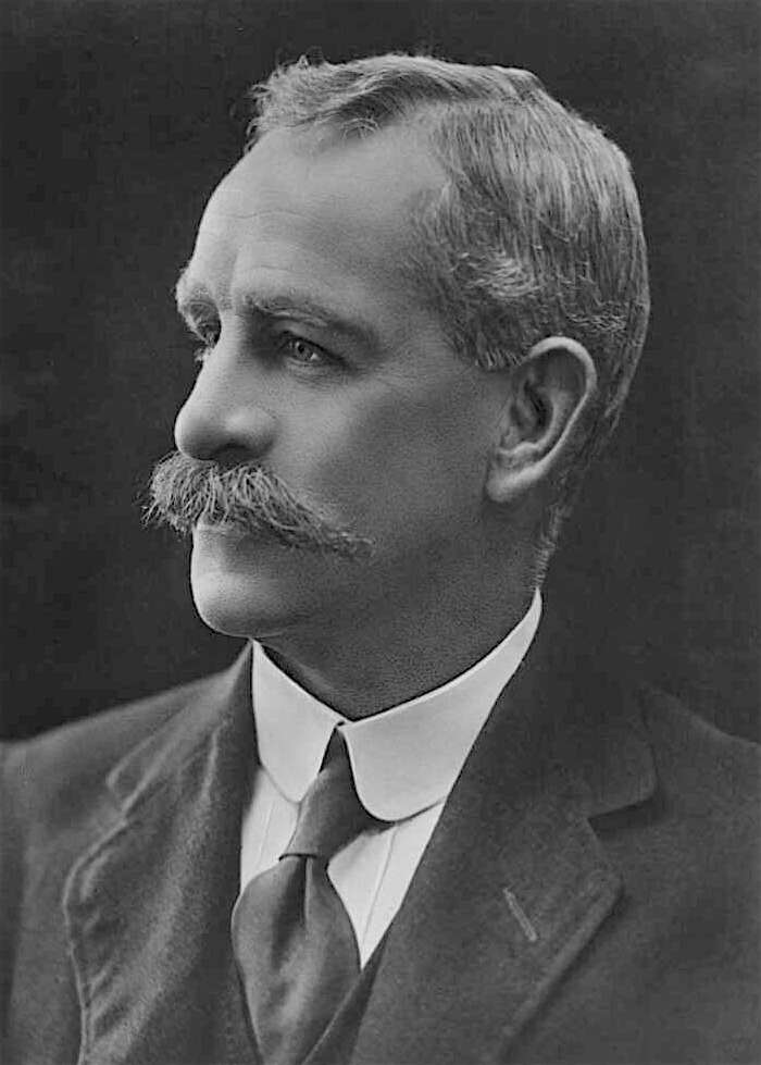 Tudor, Frank
