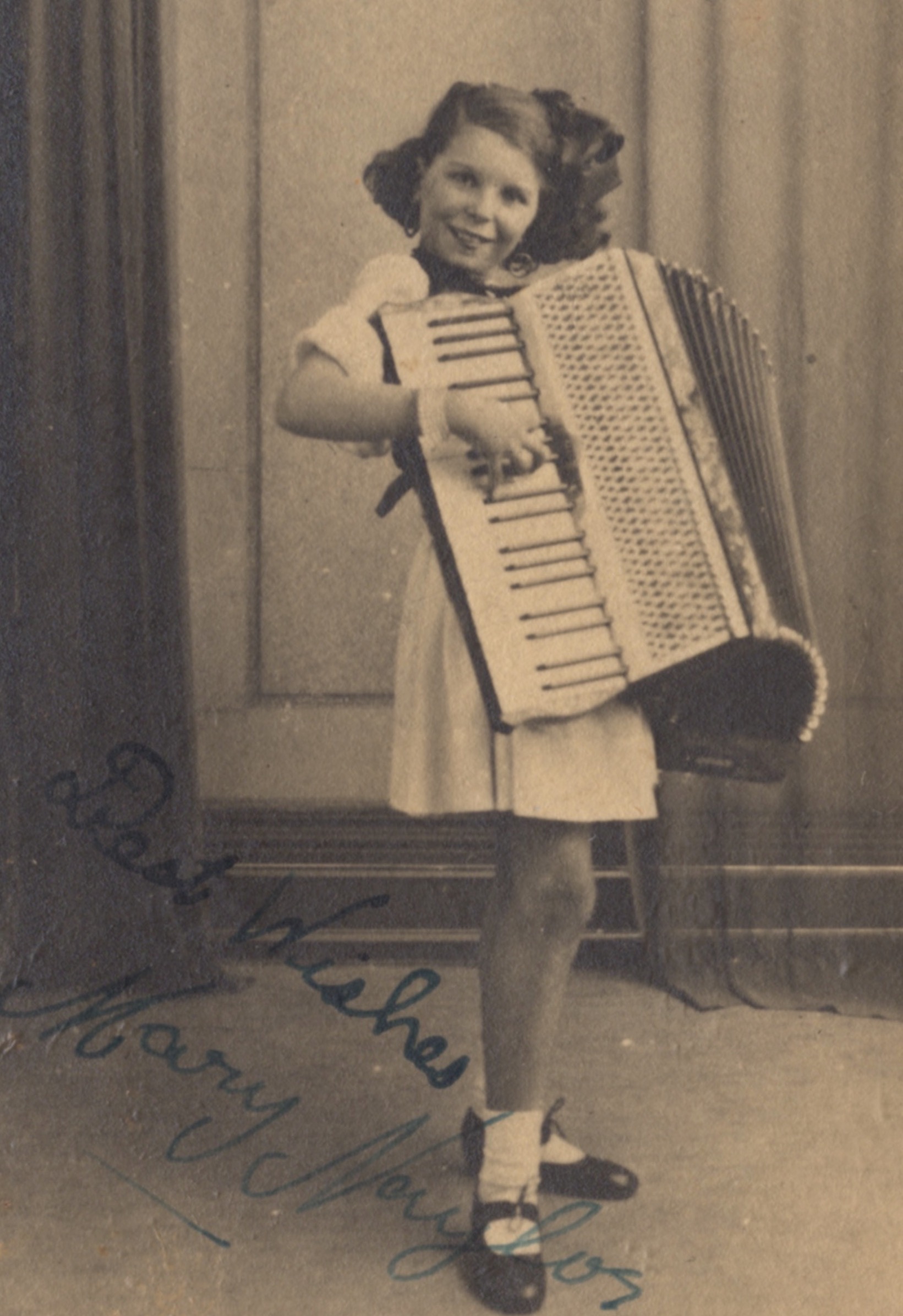 Naylor, Mary