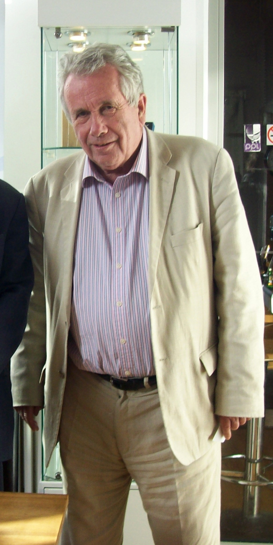 Bell, Martin