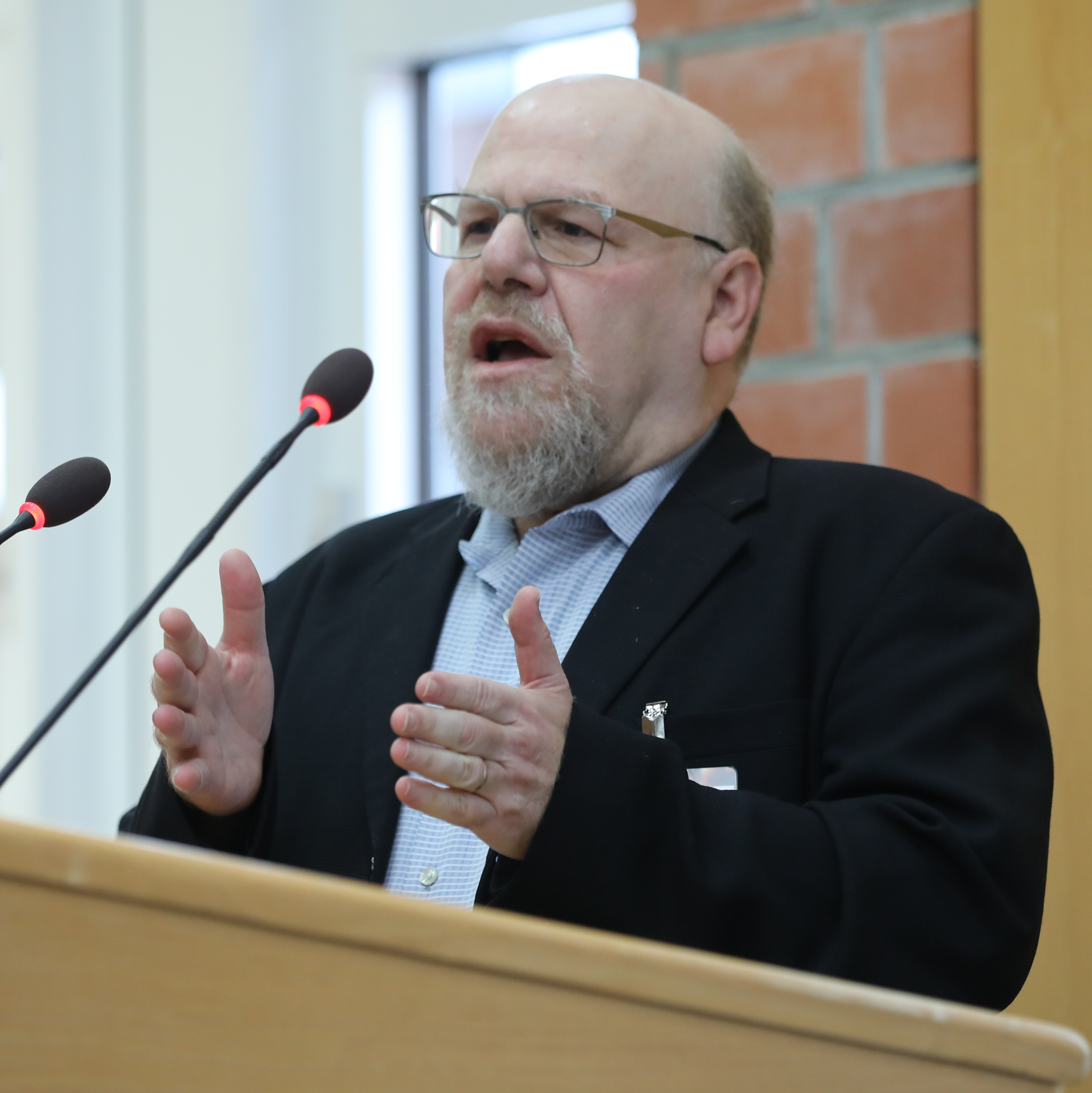 Hendler, James