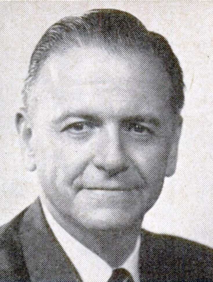 Moss, Frank