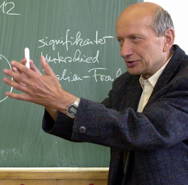 Stoyan, Dietrich