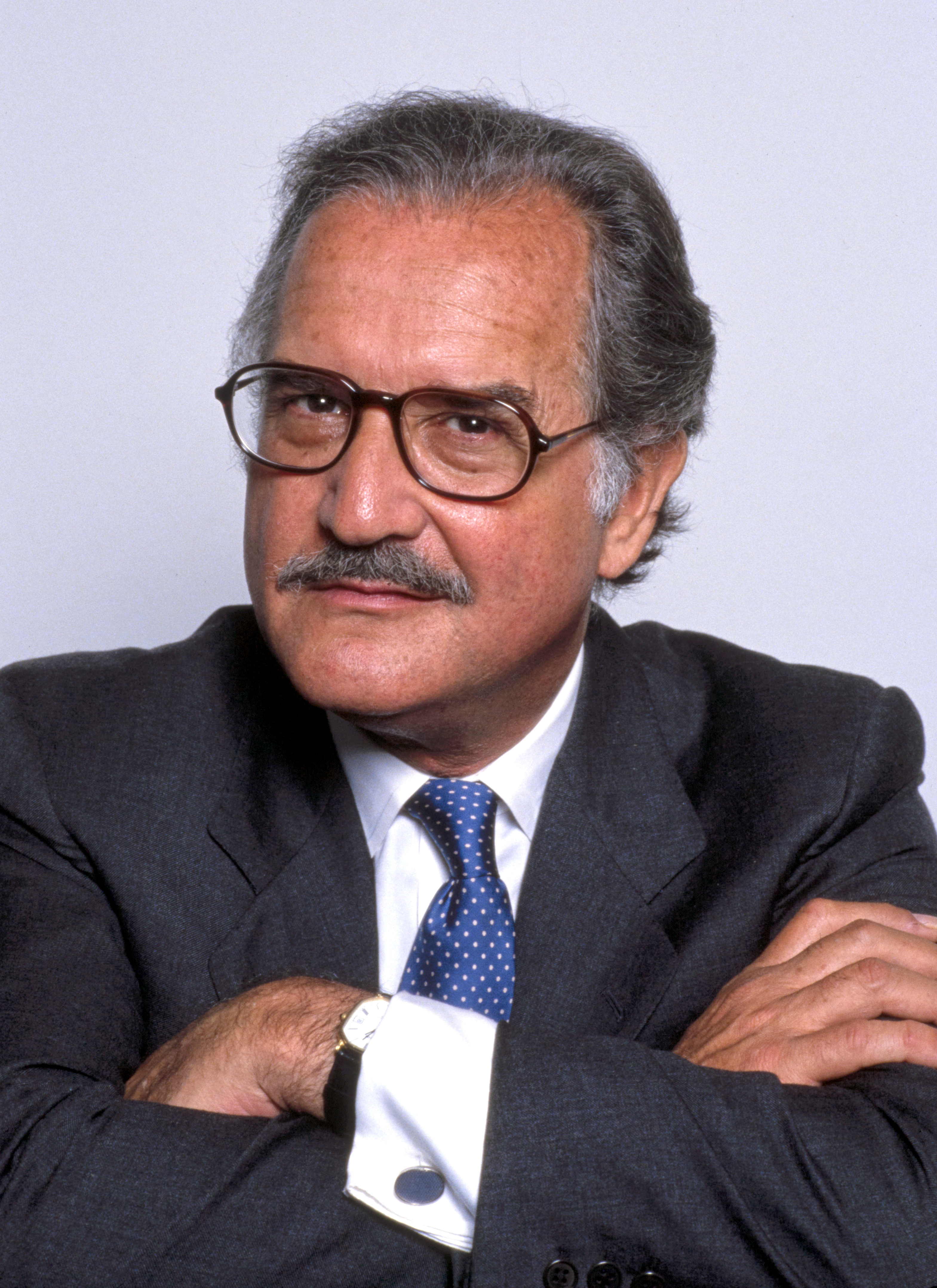 Fuentes, Carlos