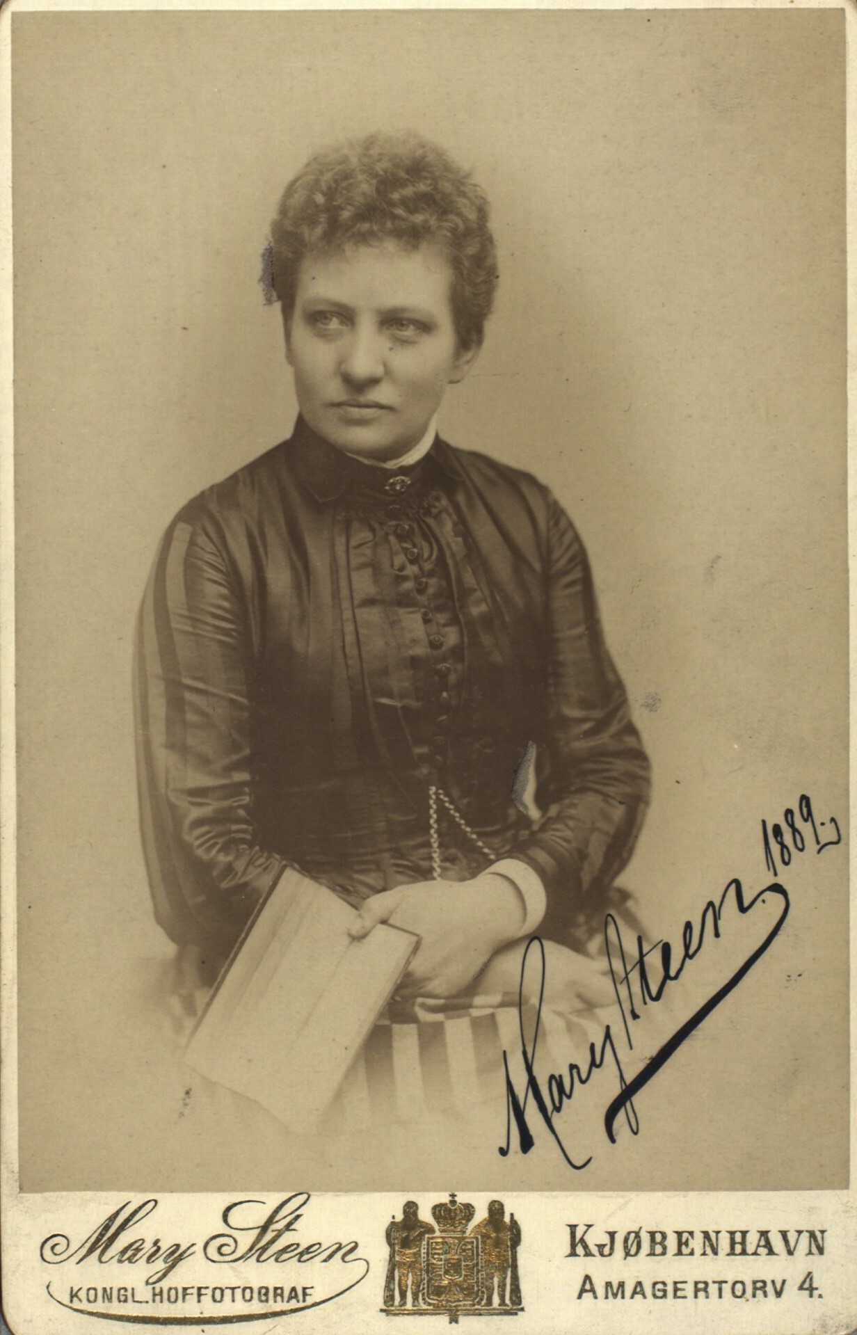 Steen, Mary