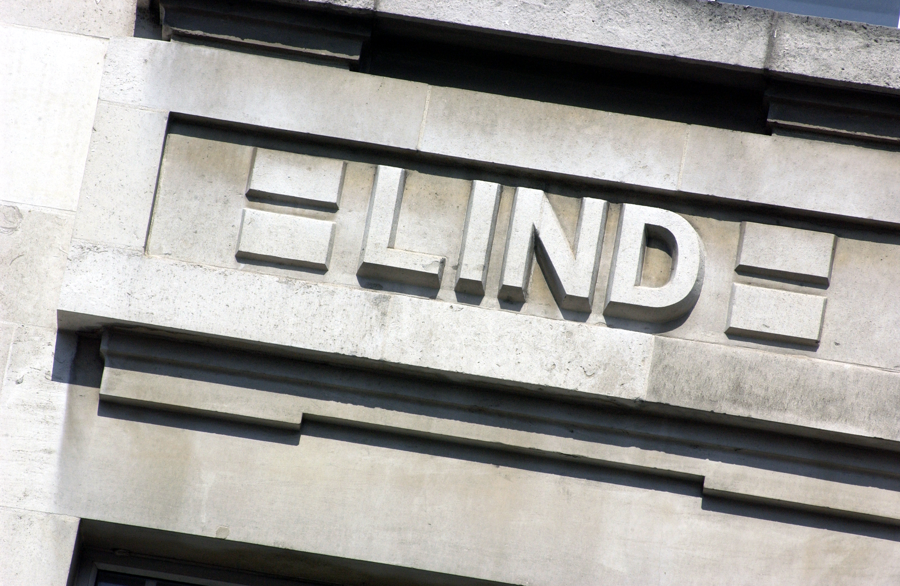Lind, James