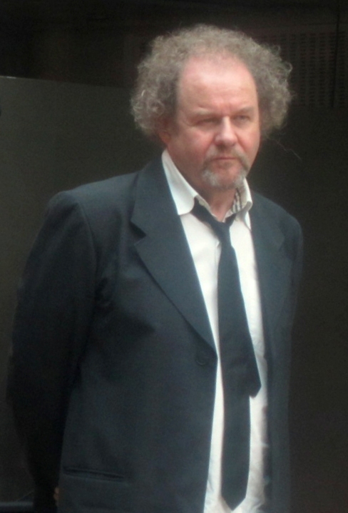 Figgis, Mike