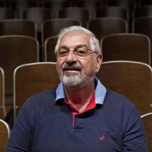 Suny, Ronald Grigor