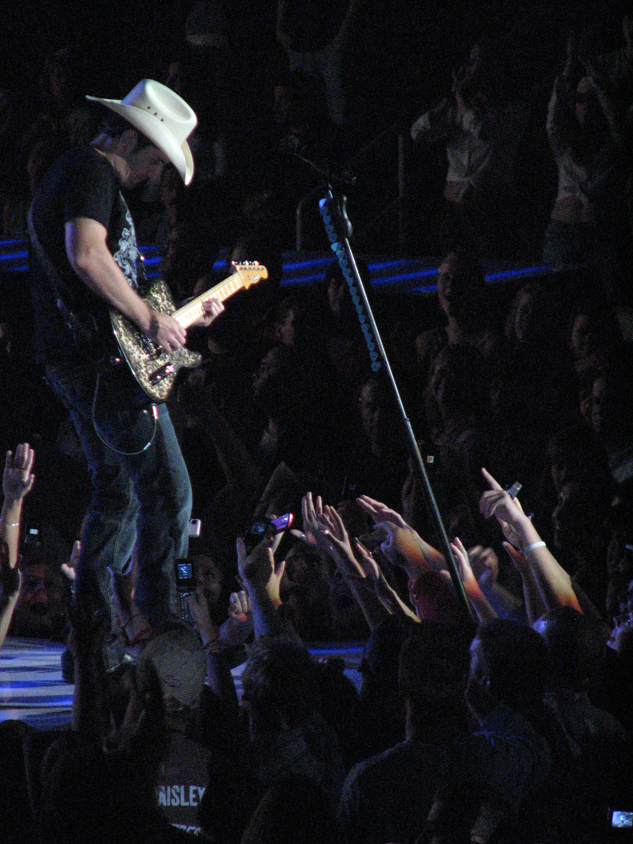 Paisley, Brad