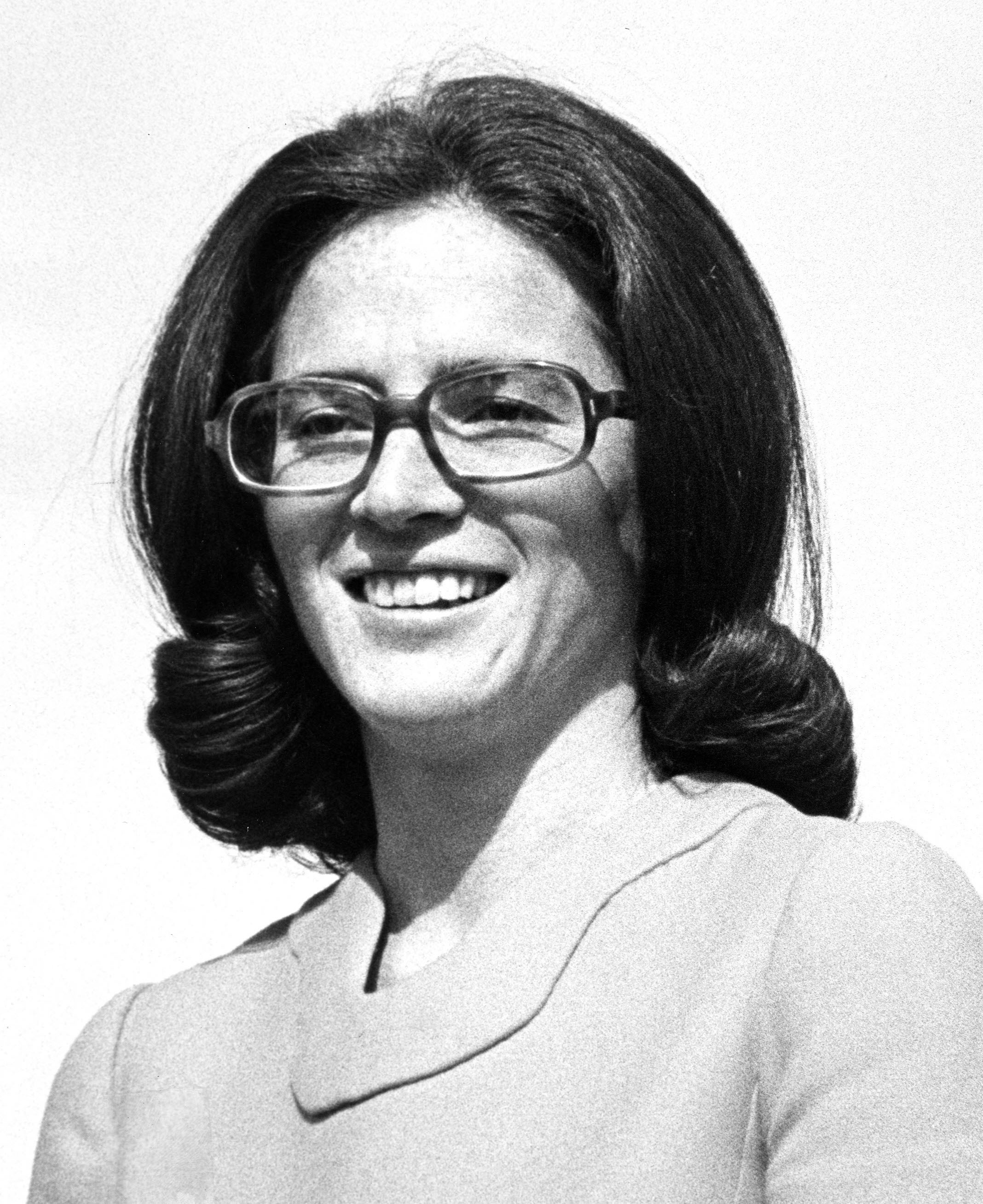 Holtzman, Elizabeth