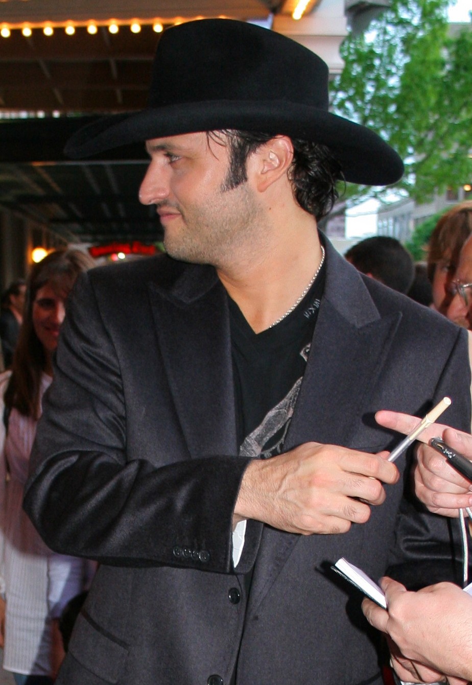 Rodriguez, Robert