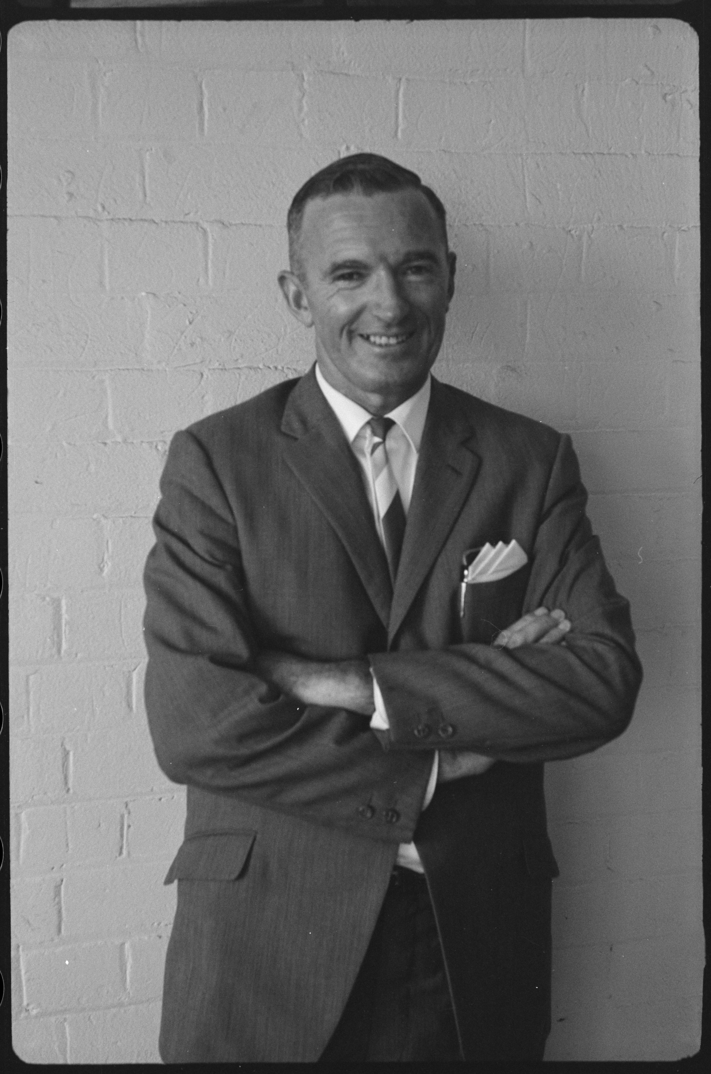 Hardy, Frank