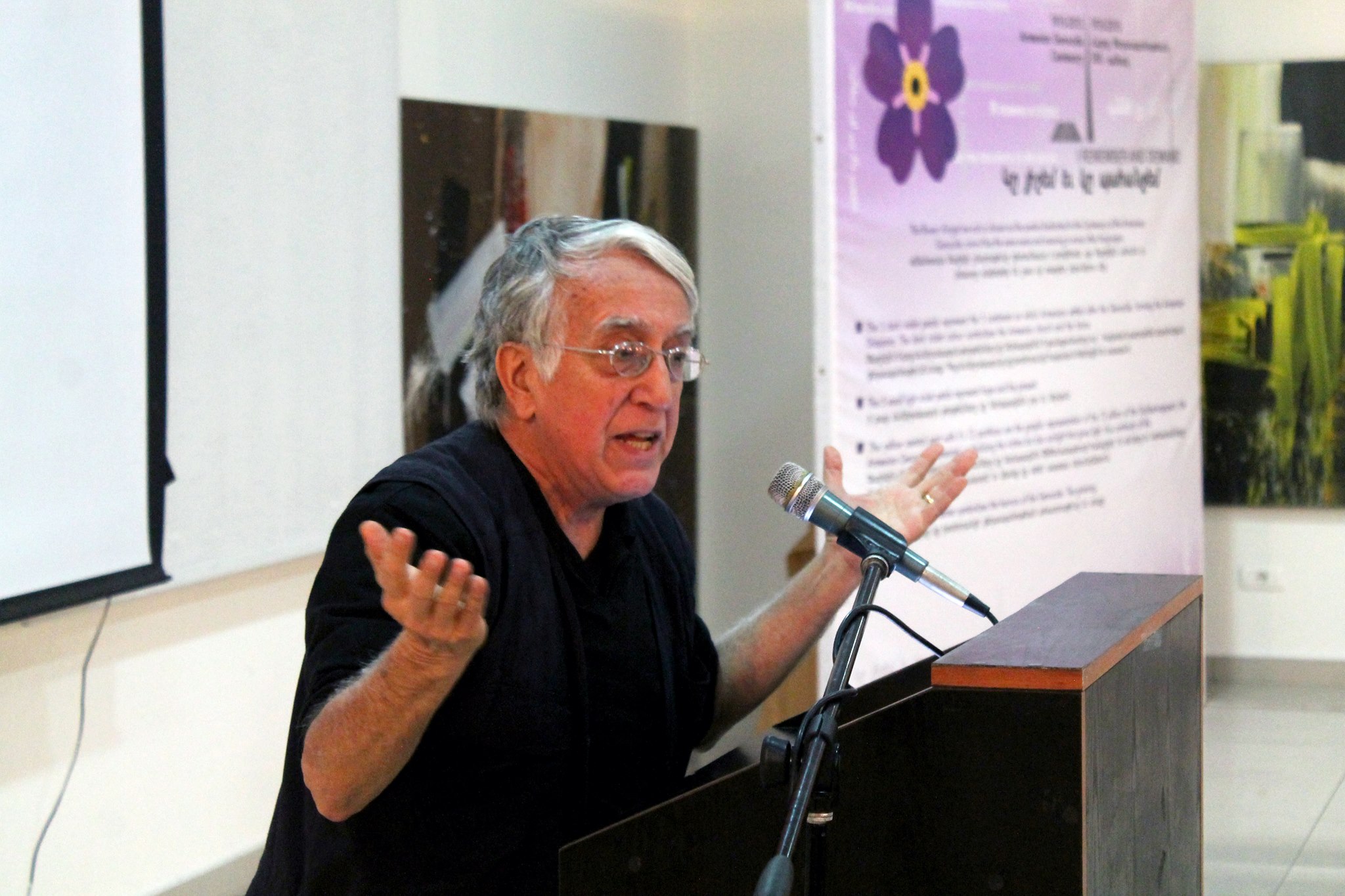 Barsamian, David