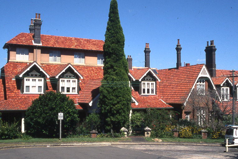 Lutyens, Mary