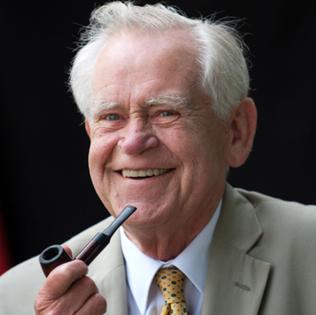 Magnusson, Magnus