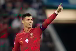 Cristiano Ronaldo (CR7)