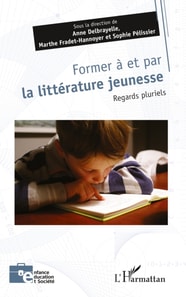 Former à et par la littérature jeunesse