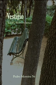 Vestigio: Livro, flores e lenco