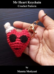 Mr Heart Keychain | Crochet Pattern