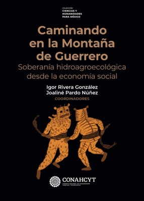 Caminando en la Montana de Guerrero