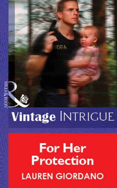 For Her Protection (Mills & Boon Vintage Intrigue)