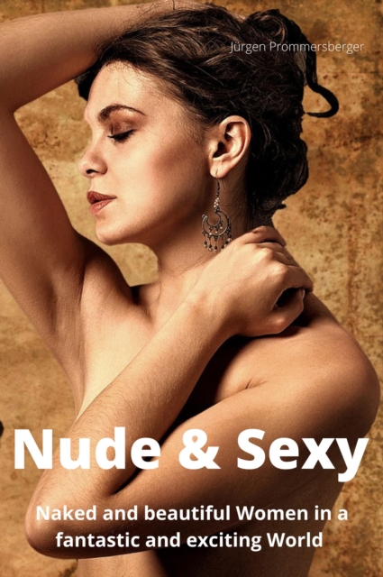 Nude & Sexy