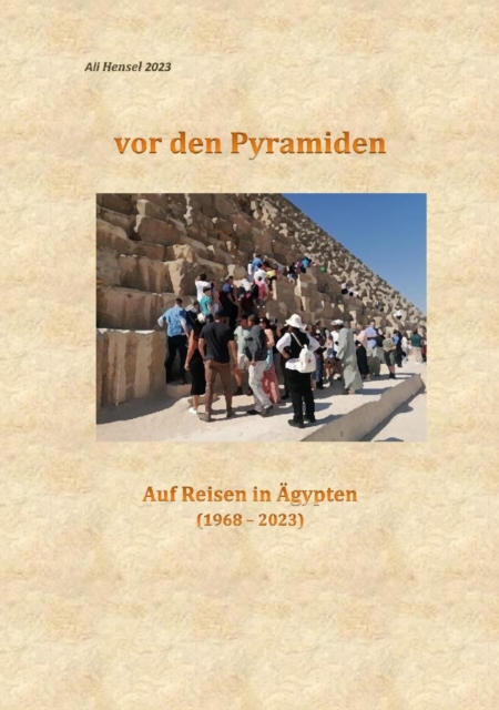 Vor den Pyramiden