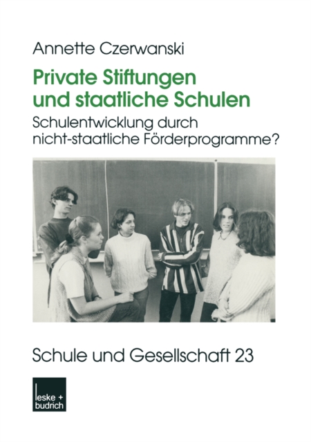 Private Stiftungen und staatliche Schulen