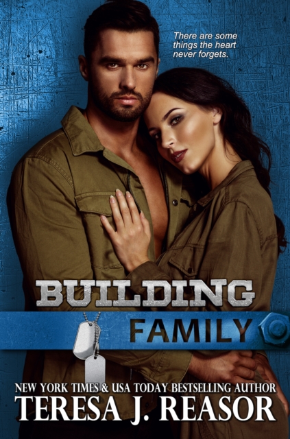 Building Family (SEAL Team Heartbreakers)