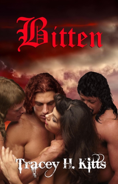 Bitten: Vampire Menage Romance - Reverse Harem Paranormal