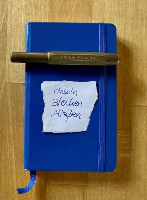 Rieseln stocken fließen